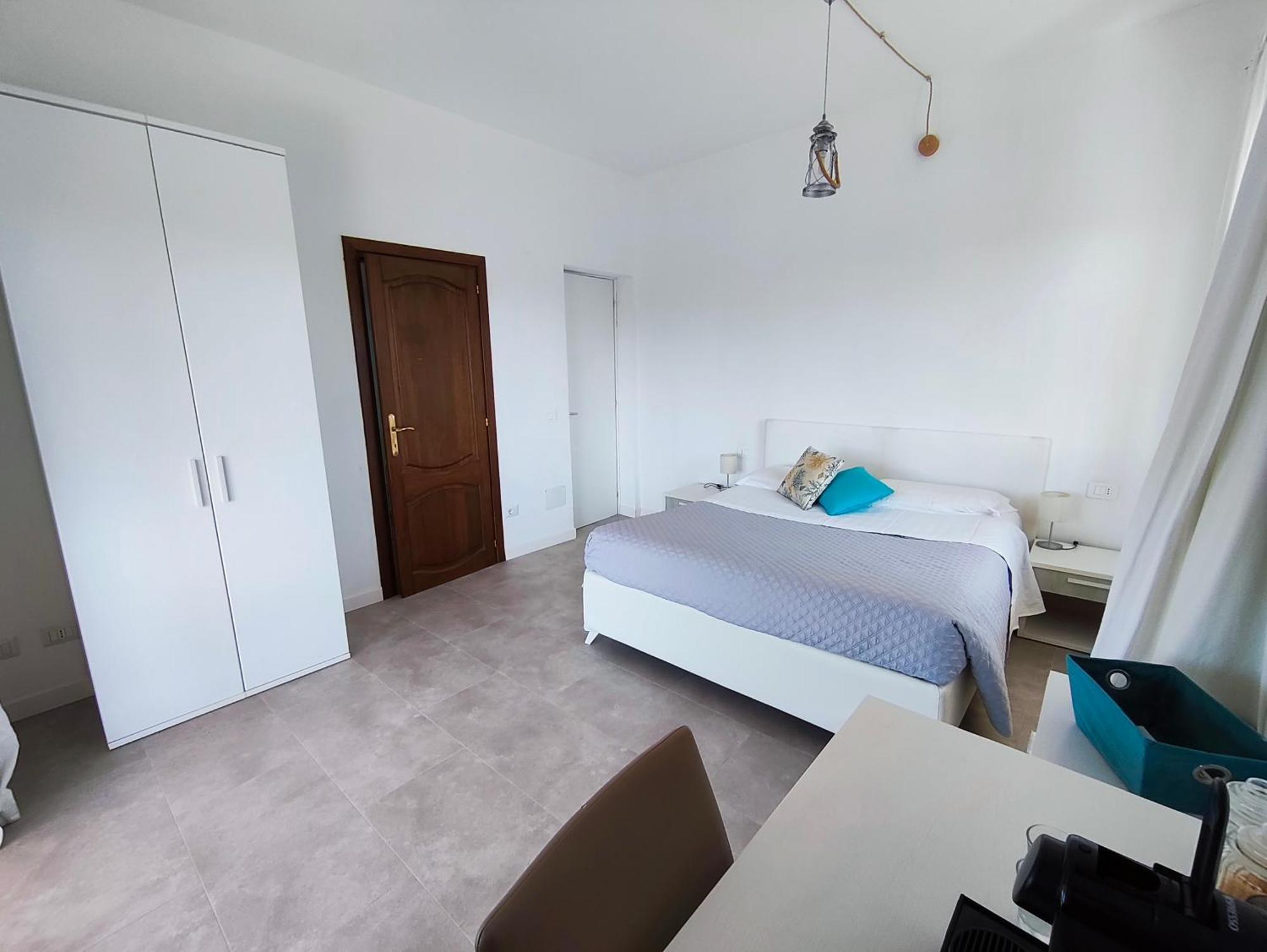 Marysel Rooms ออลเบีย ภายนอก รูปภาพ